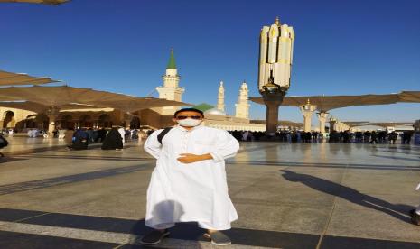 Suasana Majid Nabawi kala umroh di sekitar awal Maret 2022.