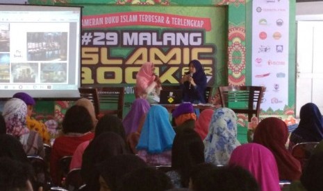 Suasana Malang Islamic Book Fair 2017.