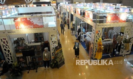 Suasana pameran Trade Expo Indonesia (TEI) 2016 di JIExpo, Kemayoran, Jakarta, Rabu (12/10).