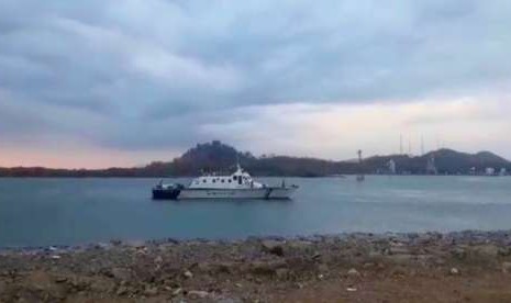 Suasana pantai di Lombok Barat pascagempa