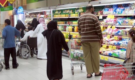 Suasana pasar di Arab Saudi. 