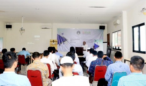 Suasana pelatihan BTH di Pesantren Hidayatullah Depok, Jawa Barat, Kamis  (24/8).