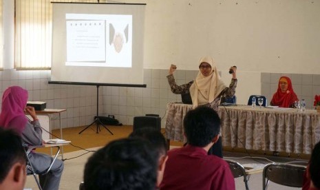 Suasana pelatihan dan workshop guru Sekolah Bosowa Bina Insani dan Sekolah Bosowa Al-Azhar di Bogor, Selasa (22/12).