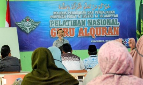 Suasana pelatihan guru Alquran Sekolah al Irsyad.