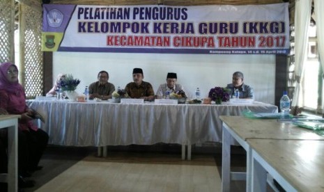 Suasana Pelatihan Kelompok Kerja Guru (KKG), Cikupa, Tangerang, Banten, Jumat (14/4).