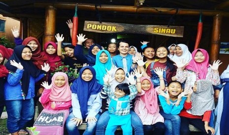 Suasana pembelajaran di Pondok Sinau Lentere Anak Nusantara di Kepanjen, Kabupaten Malang, belum lama ini.