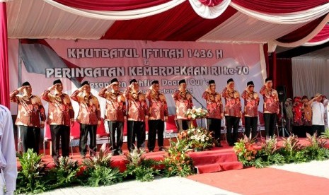 Suasana Peringatan Hari Ulang Tahun Republik Indonesia ke-70 di Pesantren Tahfidz Daarul Quran Ketapang, Senin (17/8)