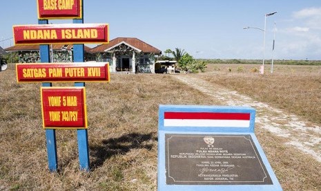  Suasana pos Pengamanan pulau terluar di pulau Ndana, Rote Barat Daya, Nusa Tenggara Timur.