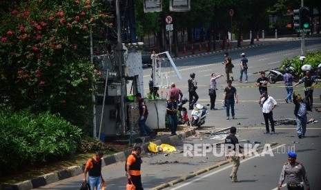 Suasana Pos Polisi Sarinah Jakarta usai insiden bom dan penembakan oleh kelompok bersenjata, Kamis (14/1).