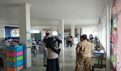 Suasana PTMT hari pertama di SD Bosowa Bina Insani, pekan lalu.