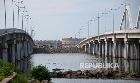 Suasana pulau C dan D Reklamasi di pantai Utara Jakarta, Rabu (11/5). (Republika/Yasin Habibi)