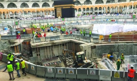 suasana renovasi sumur Zamzam.