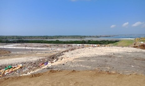 Pemerintah daerah akan menutup Tempat Pemrosesan Akhir Sampah (TPA) Suwung di Kota Denpasar, Provinsi Bali, setelah tiga Tempat Pengolahan Sampah Terpadu (TPST) yang dibangun di kota itu beroperasi.