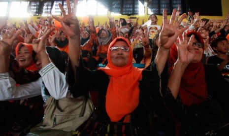 Suasana saat kampanye Hidayat-Didik.