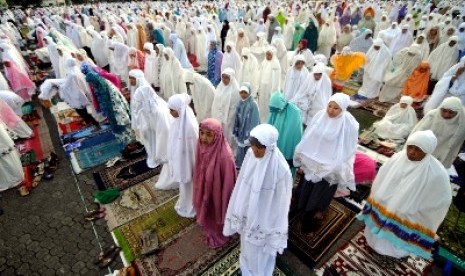 Suasana Shalat Id di Indramayu.