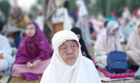 MUI Bangka Sarankan Lansia tidak Sholat Id di Masjid