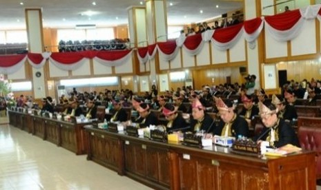 Suasana sidang di kantor DPRD Sumatera Selatan, Palembang.