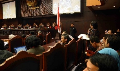 Suasana sidang gugatan Pilpres 2014 di Mahkamah Konstitusi, Jakarta, Senin (11/8). 