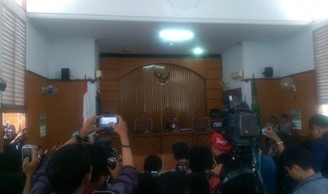 Suasana sidang gugatan praperadilan Budi Gunawan di Pengadilan Negeri Jakarta Selatan, Senin (2/2)