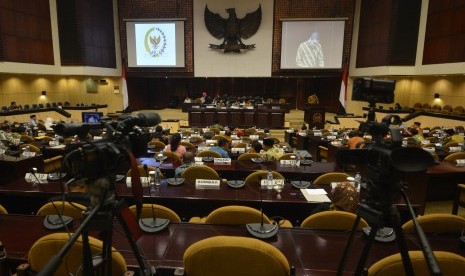 Suasana Sidang Paripurna DPD di Kompleks Parlemen, Senayan, Jakarta, Kamis (17/11). 