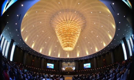 Suasana Sidang Pleno Laporan Tahunan 2016 Mahkamah Agung (MA) yang dipimpin Ketua MA M. Hatta Ali di Gedung MA, Jakarta, Kamis (9/2). 