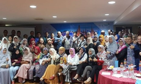 Suasana siilaturahim bulanan MyHalaltrip Indonesia (MHTI) di Hotal Sofyan Betawi, Jakarta, Senin (14/5). 