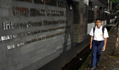 Suasana SMPN 19 Jakarta, di kawasan Mayestik, Jakarta Selatan, Selasa (8/1). Mahkamah Konstitusi (MK) memutuskan Sekolah rintisan sekolah bertaraf internasional (RSBI) tidak sesuai konstitusi, Mereka menilai pasal yang mengatur penyelenggaraan satuan pendi