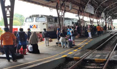 Suasana di Stasiun Purwokerto. 