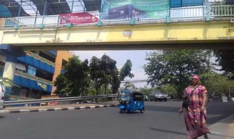 Suasana terkini Jalan Jatibaru, Tanah Abang. Belum terlihat tanda-tanda pembangunan Skybridge. Senin, (6/8).