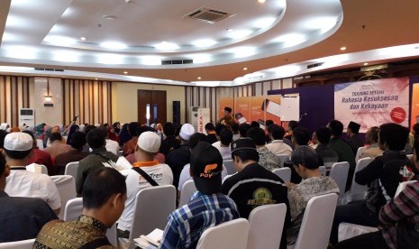 Suasana training Rahasia Sukses da Kekayaan yang digelar oleh Paytren Academy di Masjid At-Tin, Sabtu (30/12).