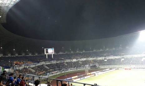 Suasana tribun GBLA jelang laga Persib kontra Sriwijaya FC,Sabtu (29/4).