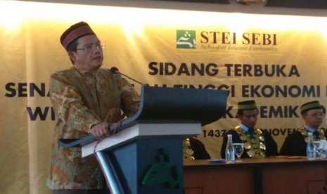 Suasana wisuda Angkatan X STEI SEBI, Sabtu (28/11).