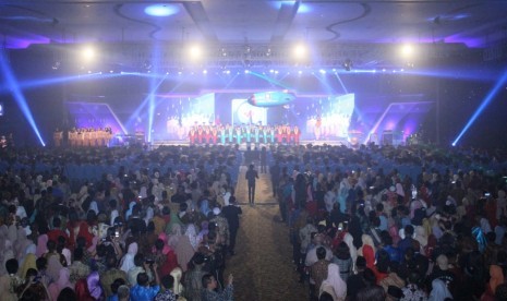 Suasana wisuda ke-52 UBSI.