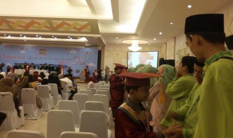 Suasana wisuda SD Bosowa Bina Insani Angkatan ke-25 di Bogor, Jawa Barat, Kamis (26/5).