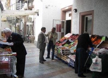 Suasana gerbang salah satu masjid di Frankfurt, Jerman