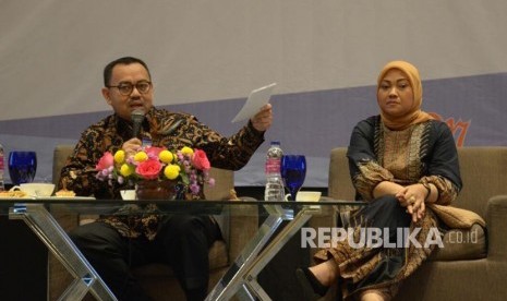 Sudirman Said dalam acara Bussines Sharing 'Mengenal Lebih Dekat Pak Sudirman Said dan Bu Ida Fauziyah' yang digelar para pengusaha di Jawa Tengah.