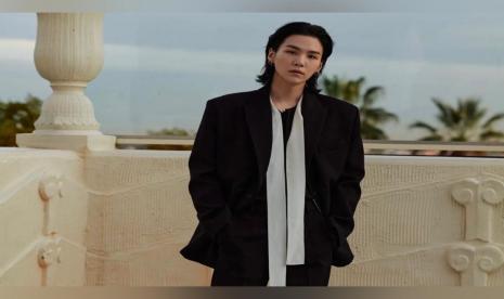 Suga BTS. Pembelian tiket konser Suga di Indonesia dimulai pada 27 Maret 2023. 