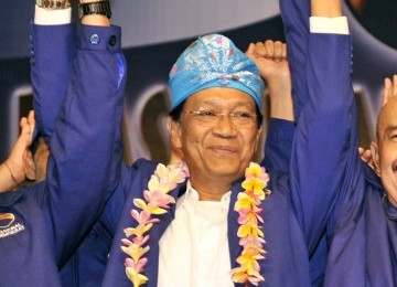 Sultan Hamengku Buwono X pada sebuah acara Nasional Demokrat.