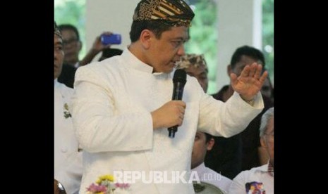 Sultan Sepuh XIV Cirebon, Arief Natadiningrat.