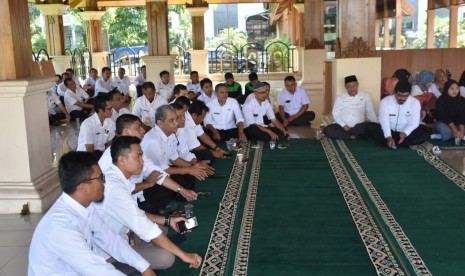  Sumedang Gelar Taklim Aparatur