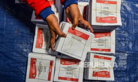 Surat Suara (Ilustrasi). Komisi Pemilihan Umum (KPU) RI akan menindak jual beli stempel surat suara Pemilu 2024 yang dijual bebas di e-commerce.