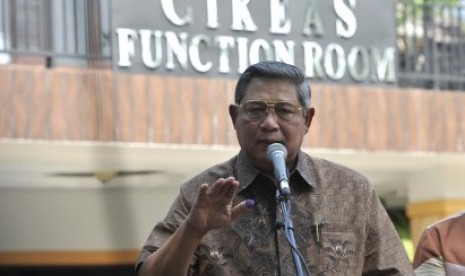 Susilo Bambang Yudhoyono (SBY)