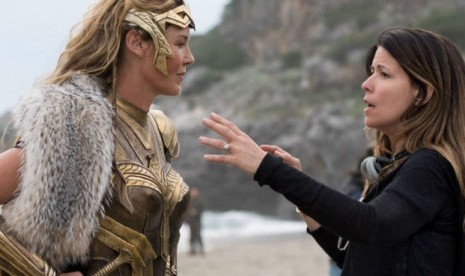 Sutradara perempuan Patty Jenkins.