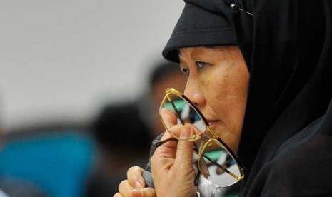 Sylvia Sholehah yang biasa dipanggil Bu Pur memberi keterangan di Pengadilan Tindak Pidana Korupsi Jakarta, Selasa (10/12).