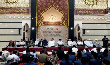 Tabligh Akbar dan Buka Puasa Bersama di Pondok Modern Tazakka Bandar Batang Jawa Tengah