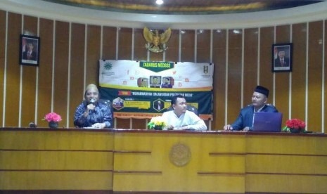 Tadarus Medsos bertema Muhammadiyah dalam Gegar Poitik dan Media.