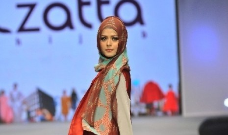 Tahun depan Elzatta kembali akan menggunakan motif Indonesia dalam koleksinya. Rencananya batik Kalimantan akan jadi motif unggulan berikutnya.