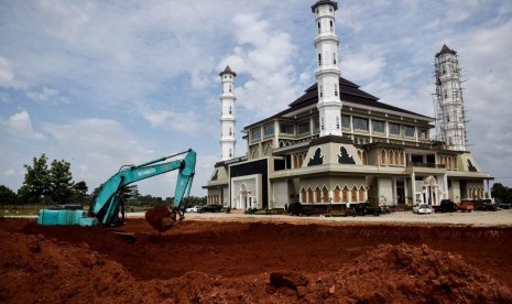 Tajug Gede Cilodong akan menyemarakan syiar Islam di Kabupaten Purwakarta. Masjid dengan dua lantai ini, bisa menampung 4.000 jamaah.