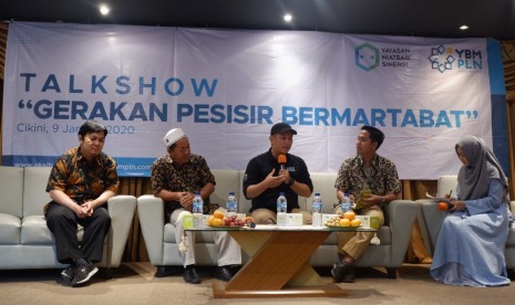 Talk show dan peluncuran “Gerakan Pendidikan Pesisir Bermartabat”.