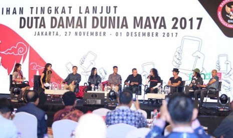 Talkshow di hari kedua pelatihan tingkat lanjut Duta Damai Dunia Maya 2017 di Jakarta, Selasa (28/11)) malam.